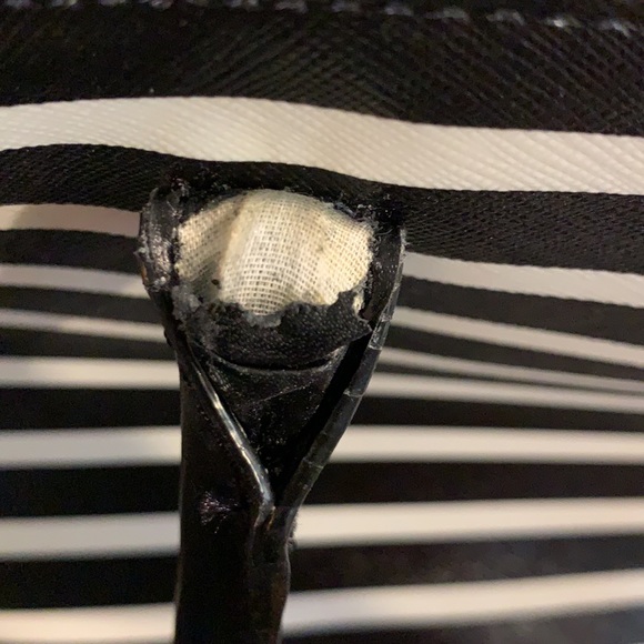 Kate Spade Tote - Picture 10 of 11